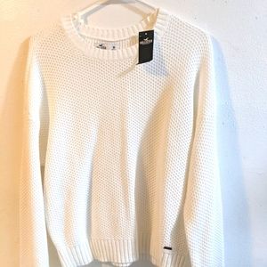 A Beautiful soft material Hollister sweater .